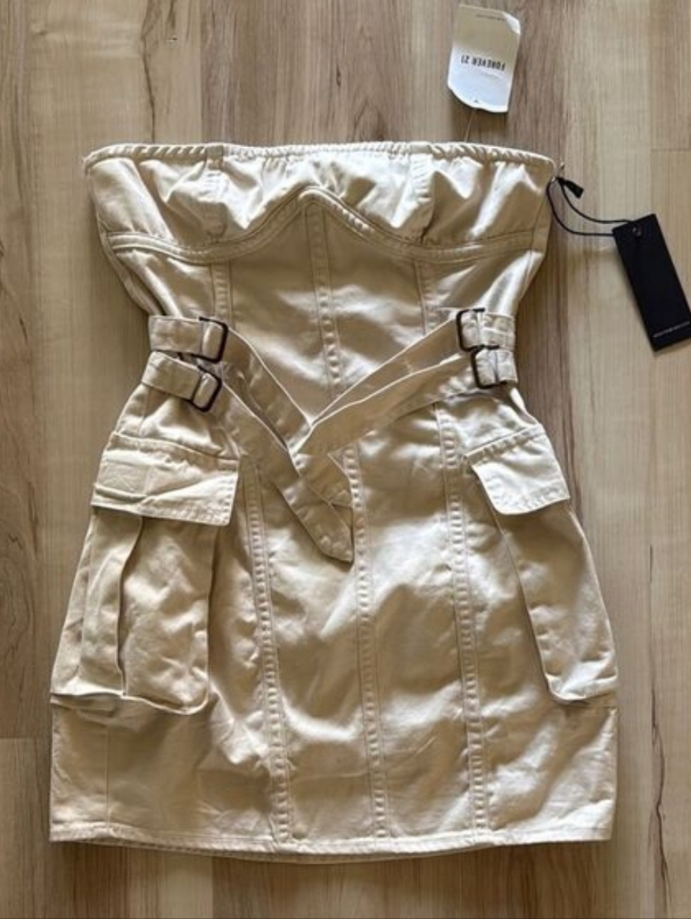💥Sale💥NWT Forever 21 Strapless Cargo Mini Dress in Beige - Picture 2 of 5